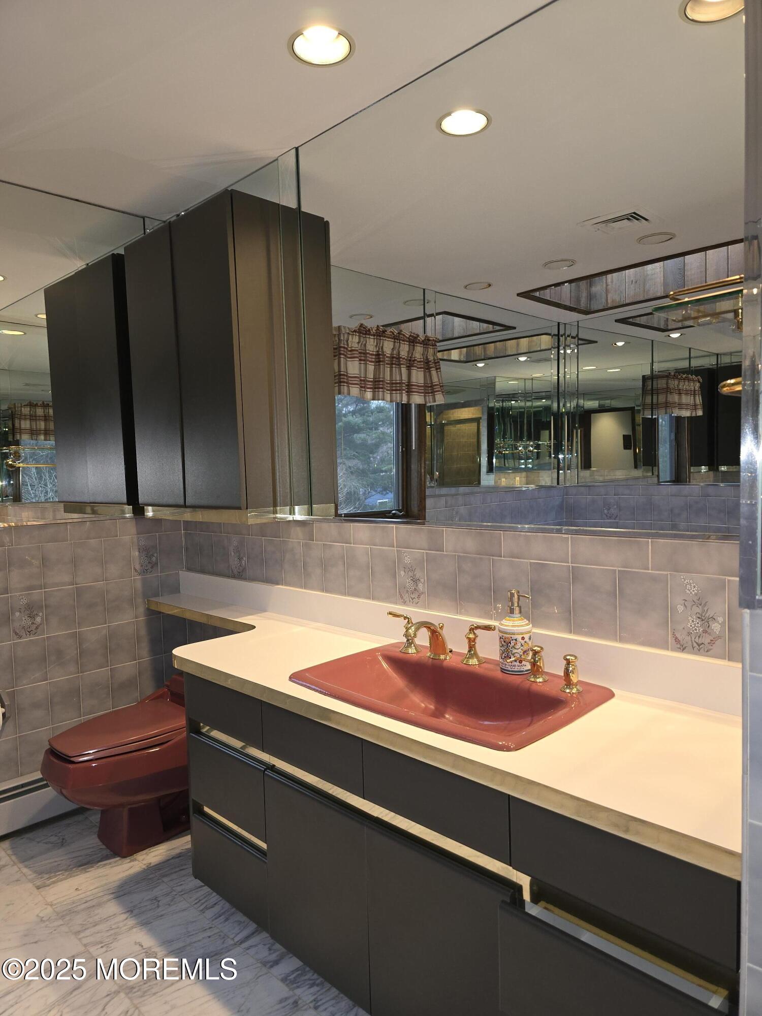 1801 Celeste Drive Wall, NJ 07719 - Photo 48 of 72 20250211_162717