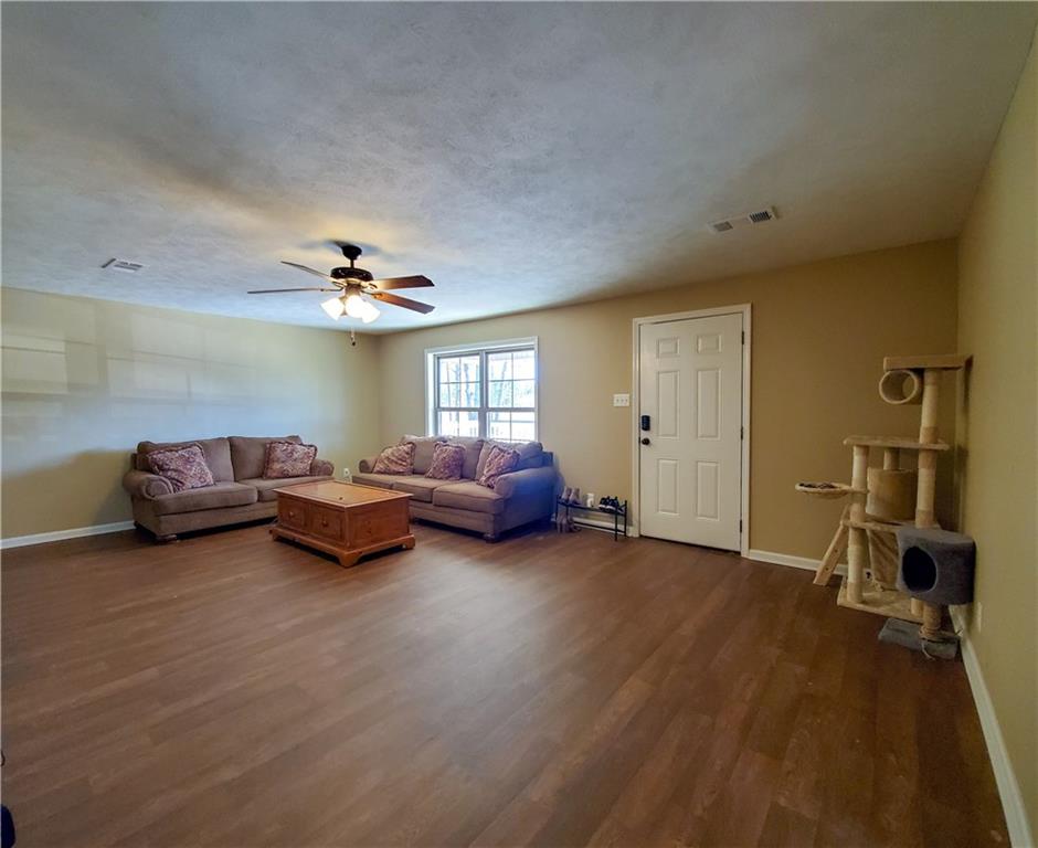 693 Booner Miller Road Deville, LA 71328 - Photo 3 of 11