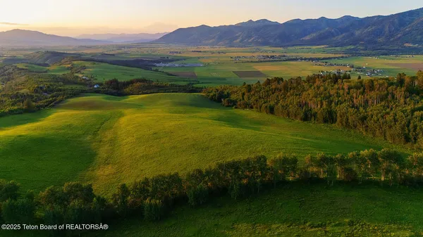 $720,000 | 40-acres Robinson Lane, Bedford, WY 83112
