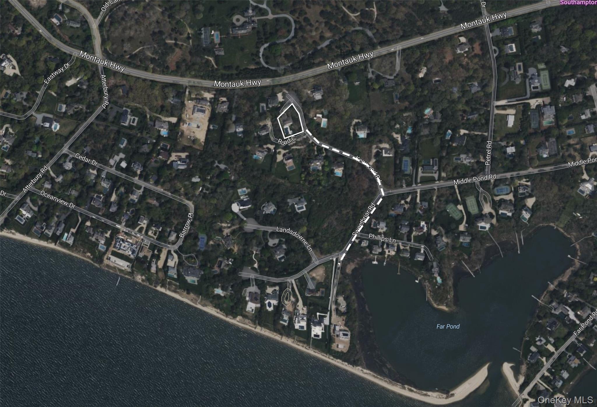 29 Kenwood Road Southampton, NY 11968 - Photo 32 of 35 a close view of shower