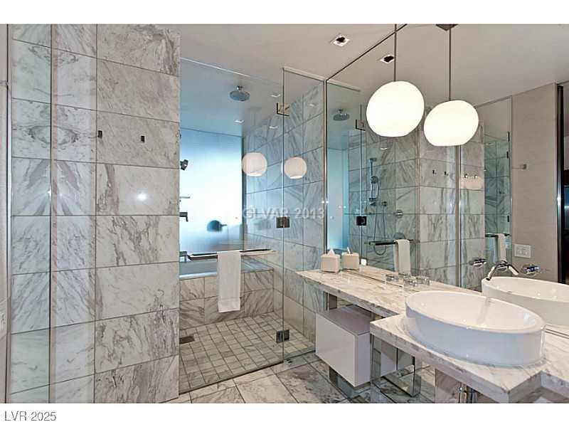 4381 West Flamingo Road, Unit 2309 Las Vegas, NV 89103 - Photo 8 of 24