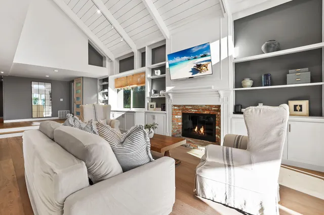 $2,995,000 | 3532 Windspun Drive, Huntington Beach, CA 92649