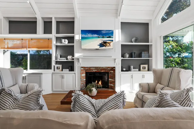 $2,995,000 | 3532 Windspun Drive, Huntington Beach, CA 92649