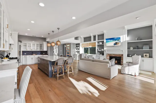 $2,995,000 | 3532 Windspun Drive, Huntington Beach, CA 92649