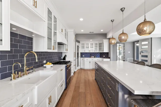 $2,995,000 | 3532 Windspun Drive, Huntington Beach, CA 92649