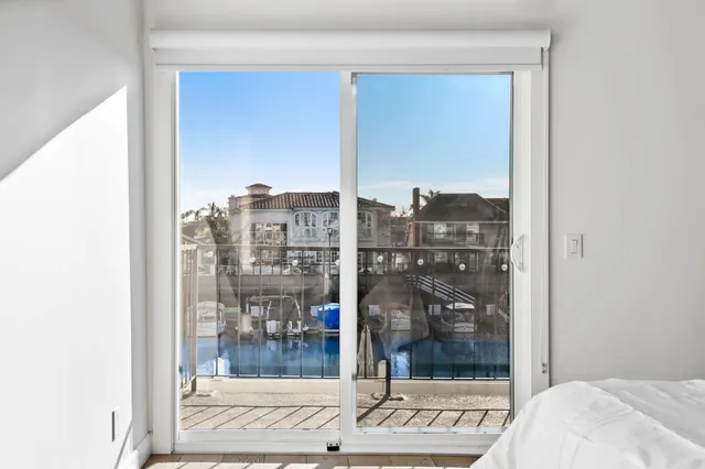 $2,995,000 | 3532 Windspun Drive, Huntington Beach, CA 92649