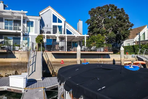 $2,995,000 | 3532 Windspun Drive, Huntington Beach, CA 92649