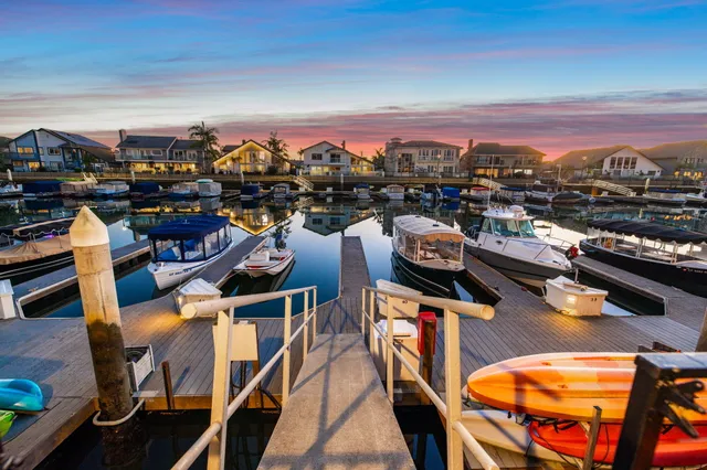 $2,995,000 | 3532 Windspun Drive, Huntington Beach, CA 92649