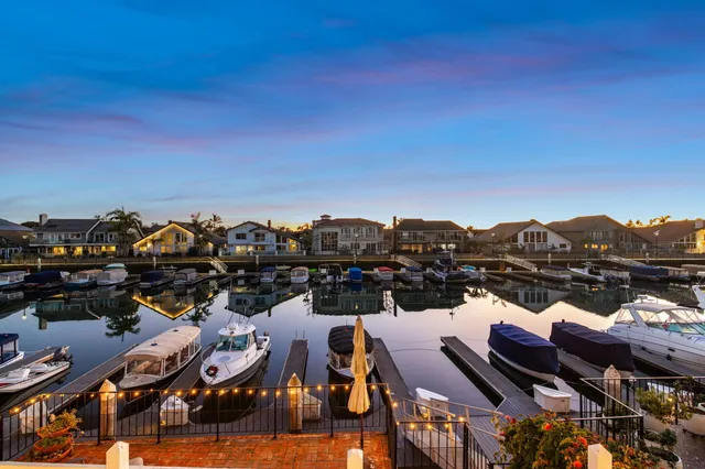 $2,995,000 | 3532 Windspun Drive, Huntington Beach, CA 92649