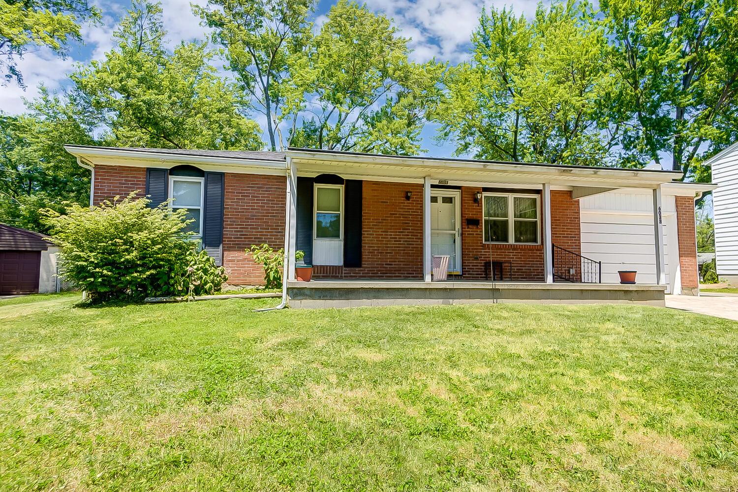 6033 Cairo Road Westerville, OH 43081 - Photo 2 of 43 6033