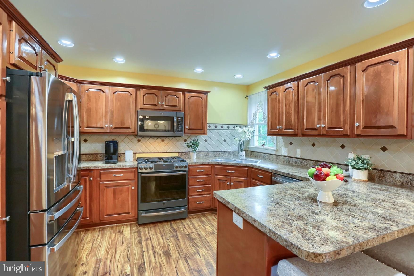 7077 Beaver Spring Road Hummelstown, PA 17036 - Photo 10 of 56 Gallery Image 10