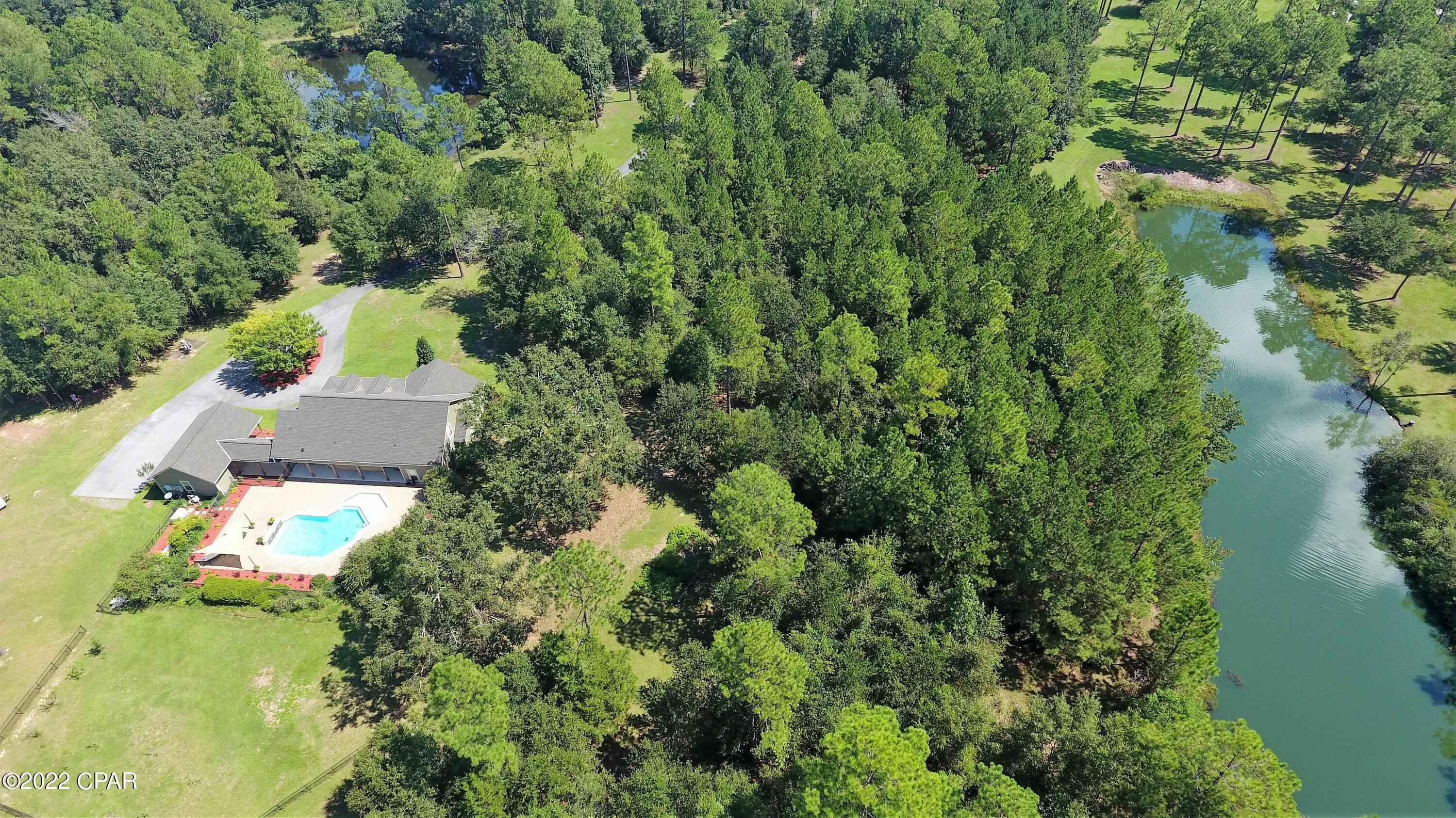 1258 Piney Grove Road Chipley, FL 32428 - Photo 9 of 105