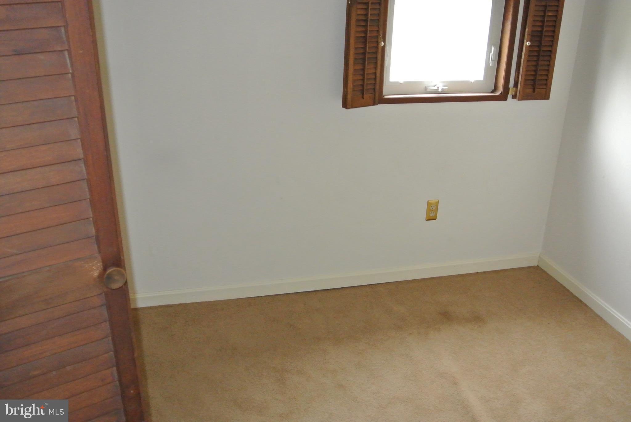 6110 Buckler Road Clinton, MD 20735 - Photo 11 of 30 Bedroom
