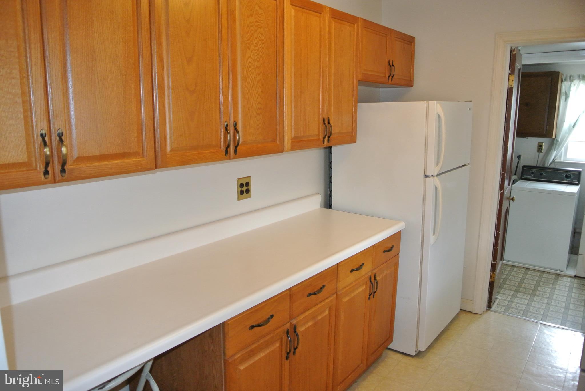 6110 Buckler Road Clinton, MD 20735 - Photo 16 of 30 Kitchen