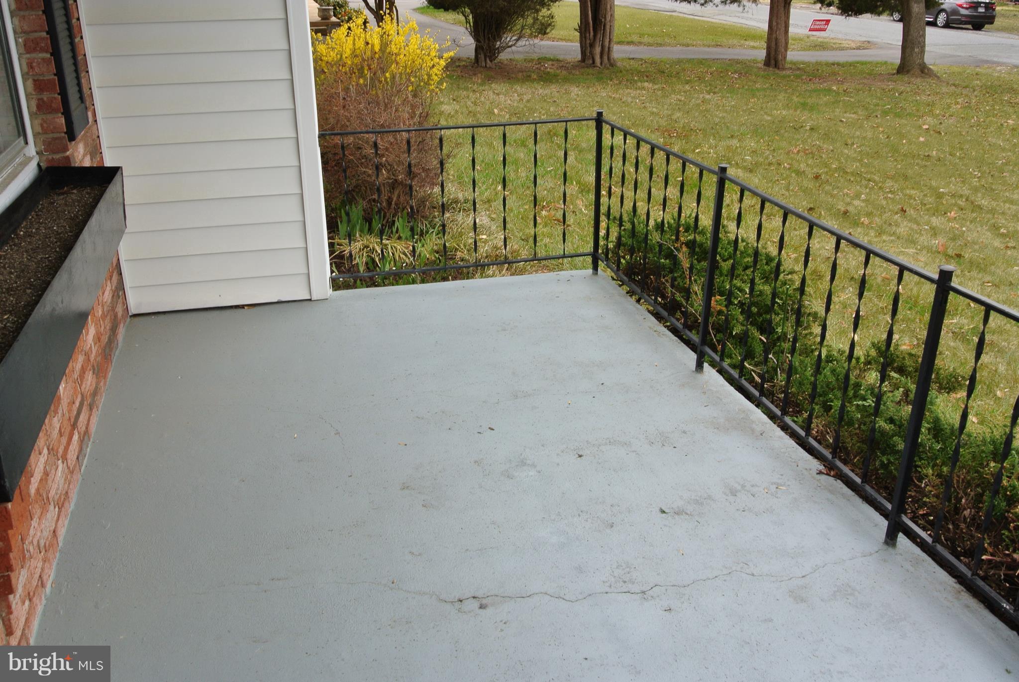6110 Buckler Road Clinton, MD 20735 - Photo 10 of 30 Front Porch