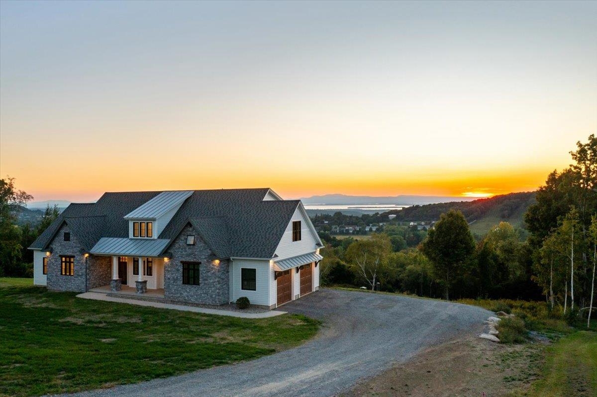 249 Bluff Lane St. Albans Town, VT 05478 - Photo 2 of 60
