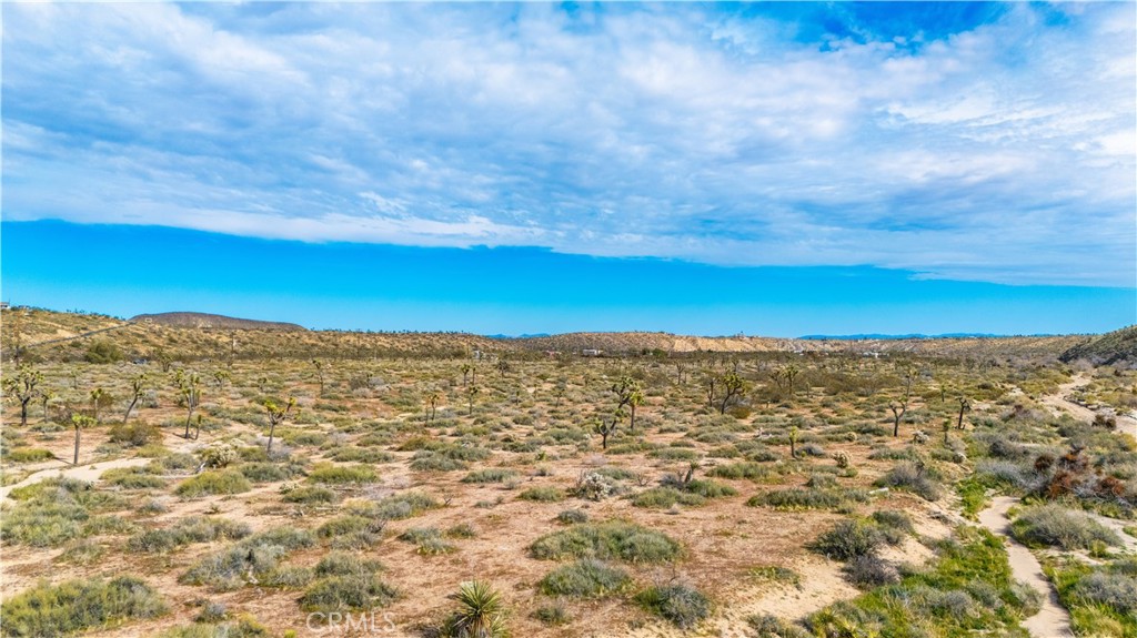55455 Pipes Canyon Road Yucca Valley, CA 92284 - Photo 17 of 47