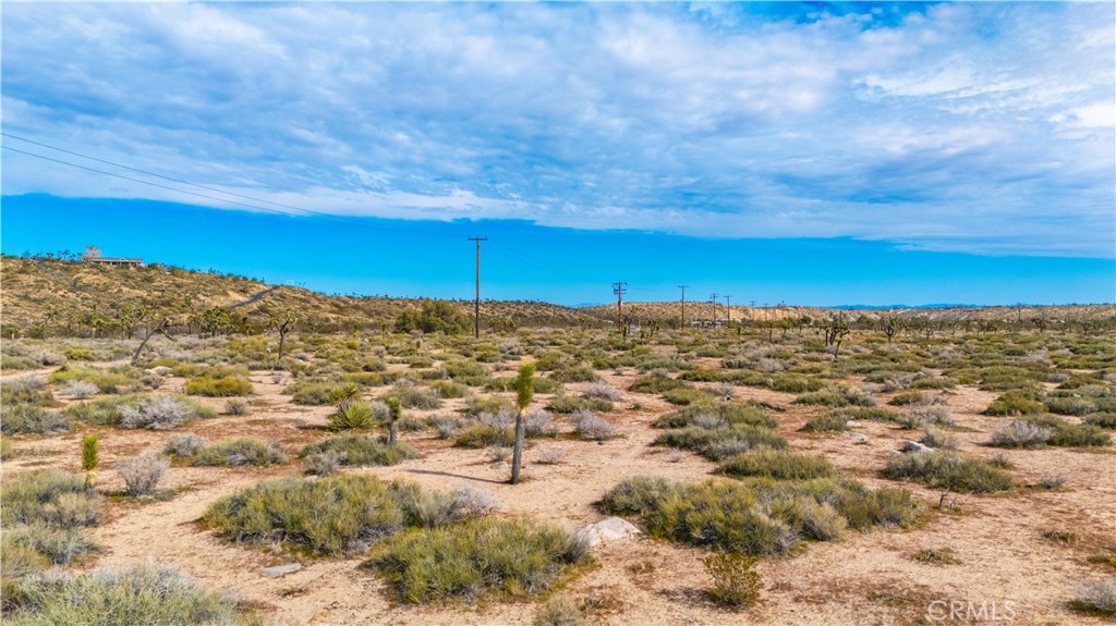 55455 Pipes Canyon Road Yucca Valley, CA 92284 - Photo 23 of 47