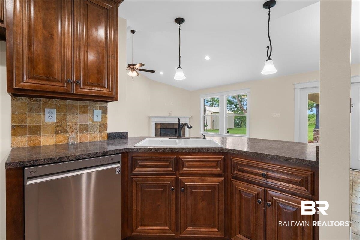 12874 Bender Road Foley, AL 36535 - Photo 14 of 45