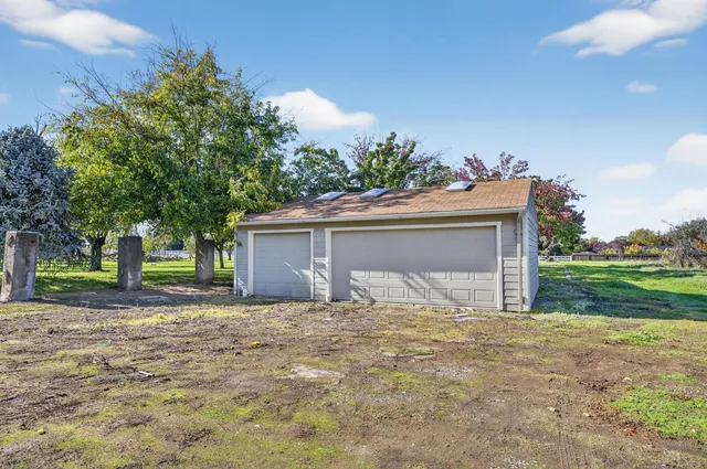 $975,000 | 8730 Bamarcia Drive, Elk Grove, CA 95624