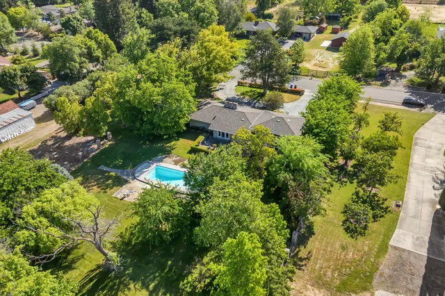 $975,000 | 8730 Bamarcia Drive, Elk Grove, CA 95624