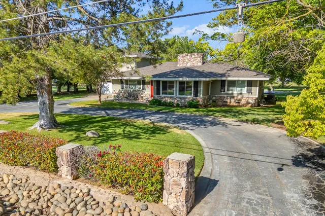 $975,000 | 8730 Bamarcia Drive, Elk Grove, CA 95624