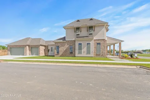 $899,999 | 106 Sea Is Lane, Youngsville, LA 70592