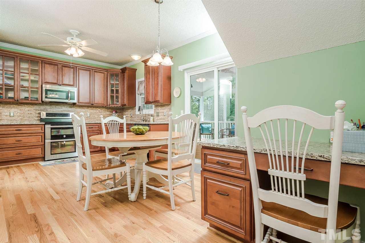 1311 Red Twig Road Apex, NC 27502 - Photo 8 of 25 Gallery Image 8