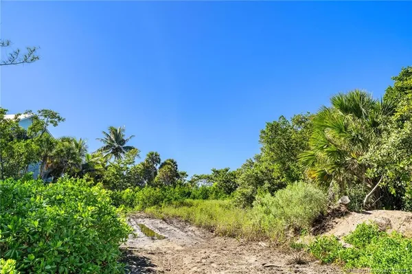 $2,700,000 | 0 Southeast MacArthur Boulevard, Stuart, FL 34996