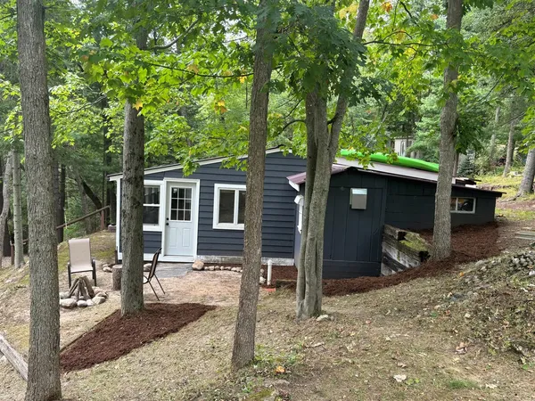 $99,500 | 1112 Lake Drive, Harrison, MI 48625