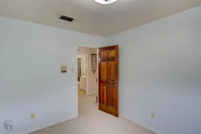 $369,000 | 5516 Hickory Ridge Drive, Bossier City, LA 71111