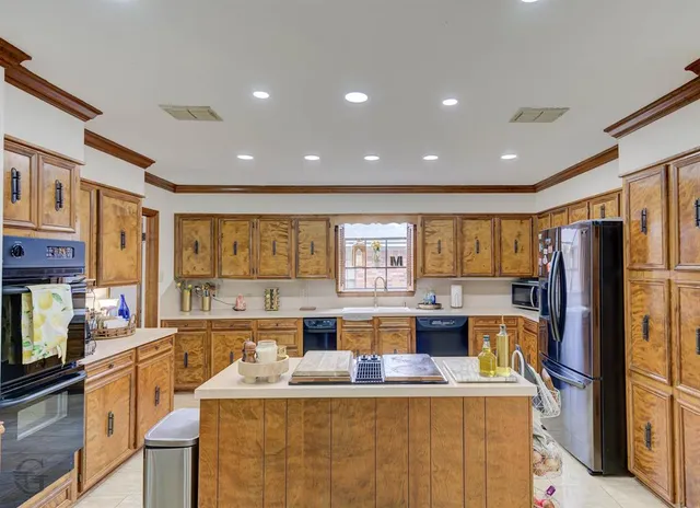 $369,000 | 5516 Hickory Ridge Drive, Bossier City, LA 71111