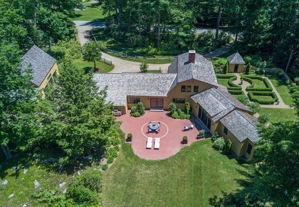 7 Mill Run Road Boxford, MA 01921 - Photo 19 of 20 an aerial view of a house with swimming pool and a yard