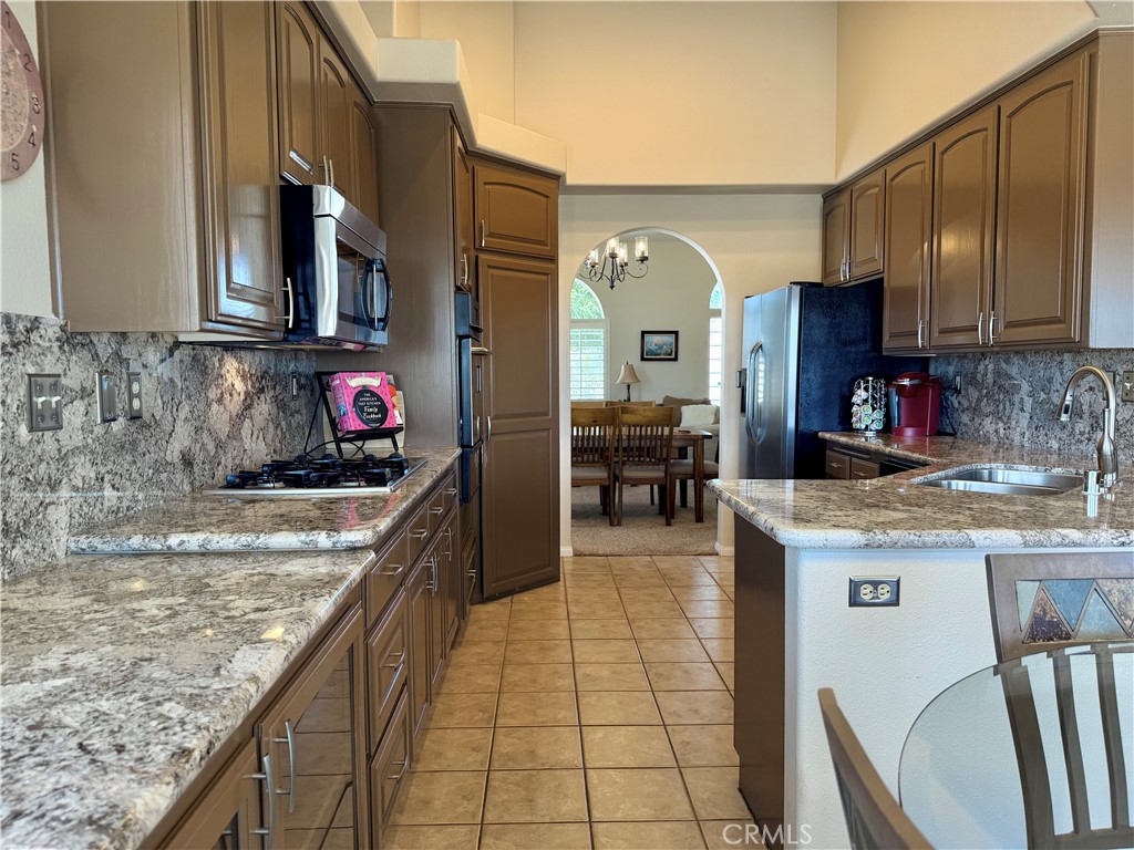 8535 Alta Mesa Road Hesperia, CA 92344 - Photo 15 of 47