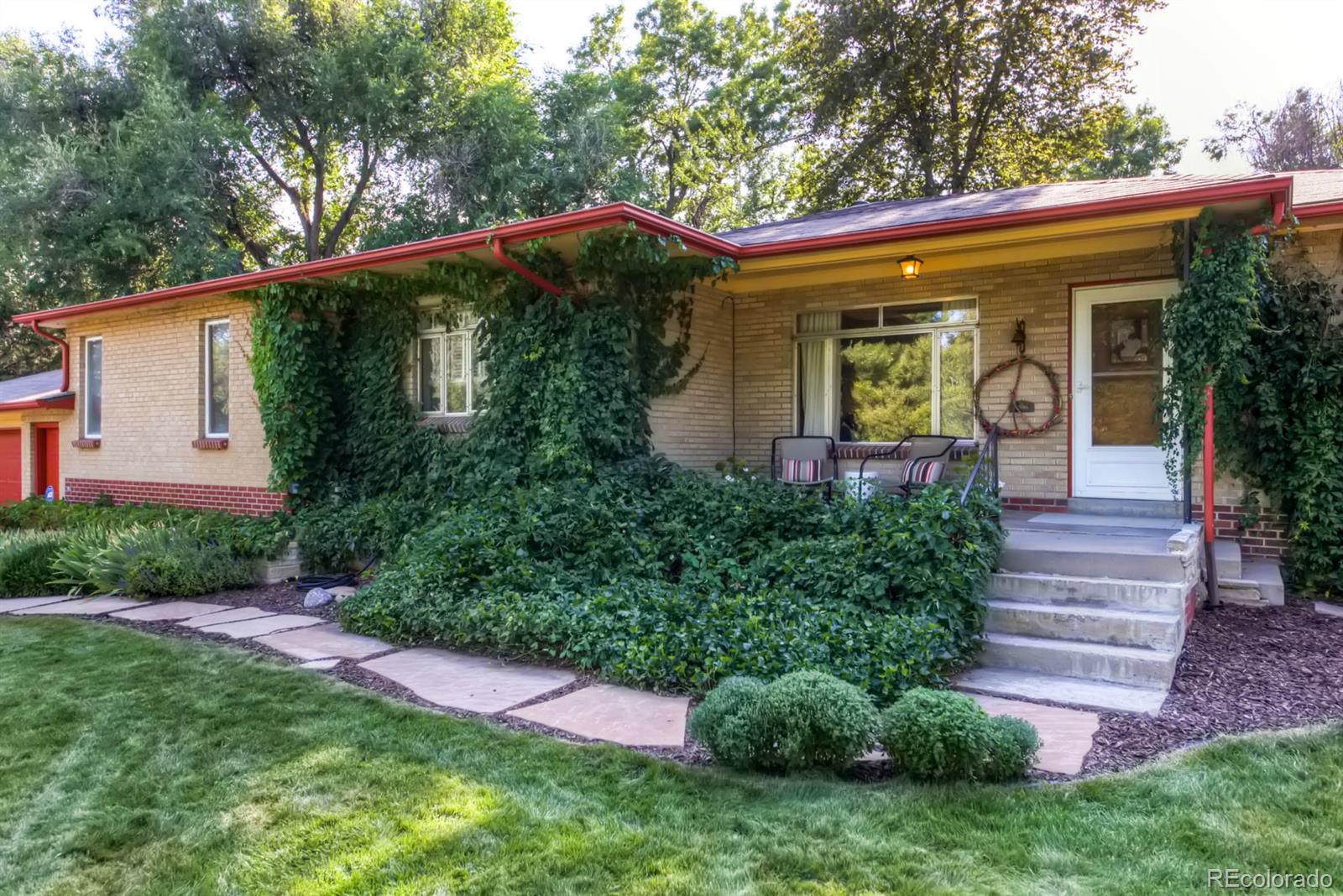 2837 Quay Street Wheat Ridge, CO 80033 - Photo 3 of 31 Gallery Image 3
