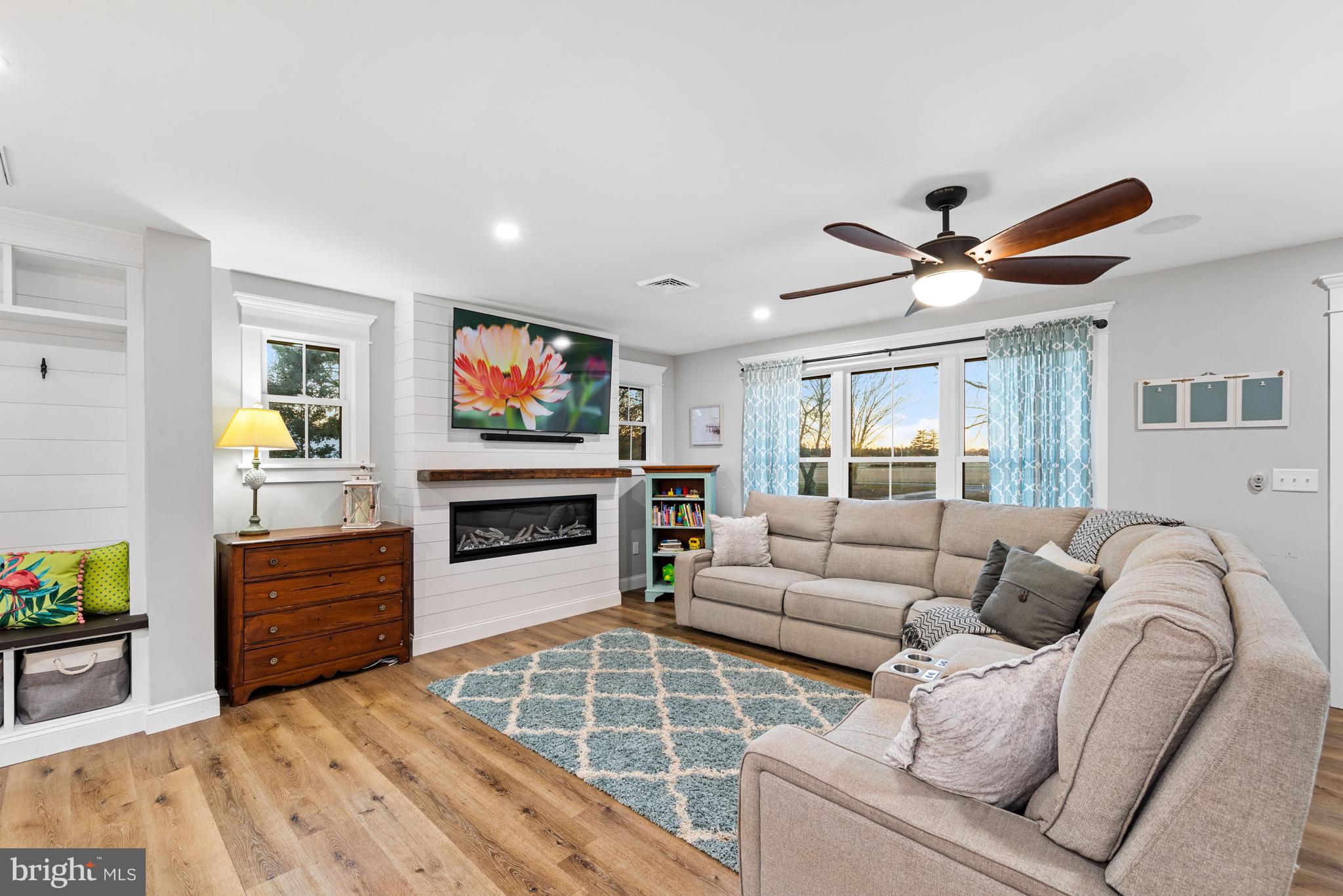 12114 Collins Road Bishopville, MD 21813 - Photo 10 of 42 Luxury Vinyl Plank Flooring