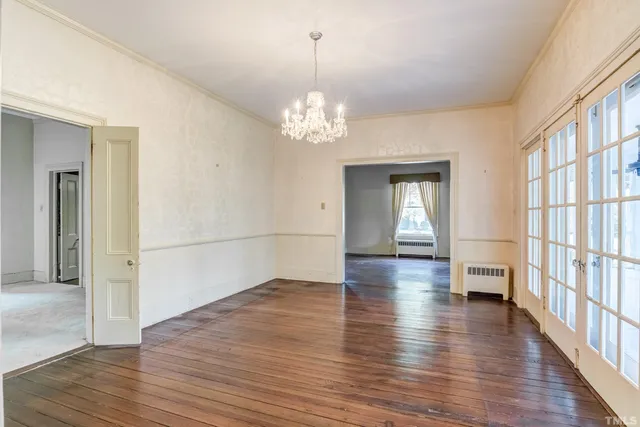 a view of a livingroom with a fireplace