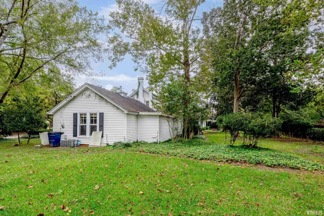 $415,000 | 215 North 2nd Street, Smithfield, NC 27577