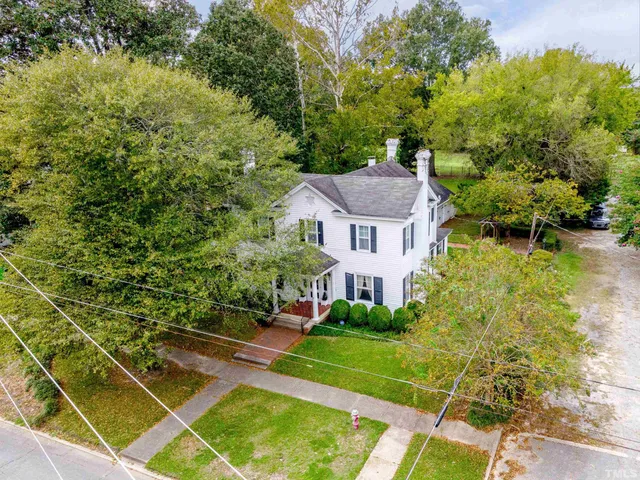 $415,000 | 215 North 2nd Street, Smithfield, NC 27577