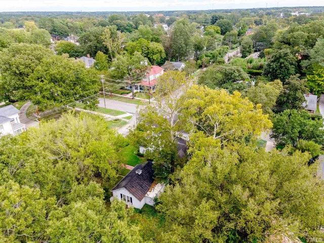 $415,000 | 215 North 2nd Street, Smithfield, NC 27577