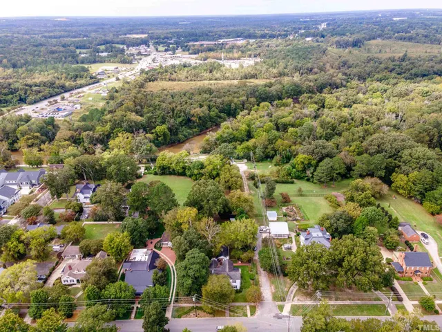 $415,000 | 215 North 2nd Street, Smithfield, NC 27577