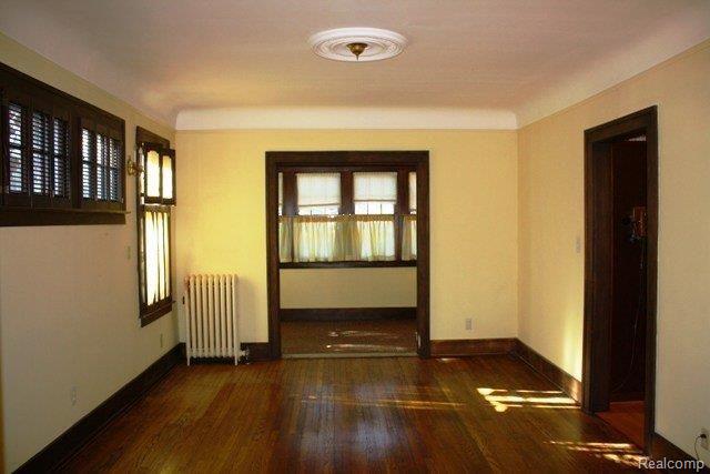 477 Fisher Road Grosse Pointe, MI 48230 - Photo 4 of 13 477F4