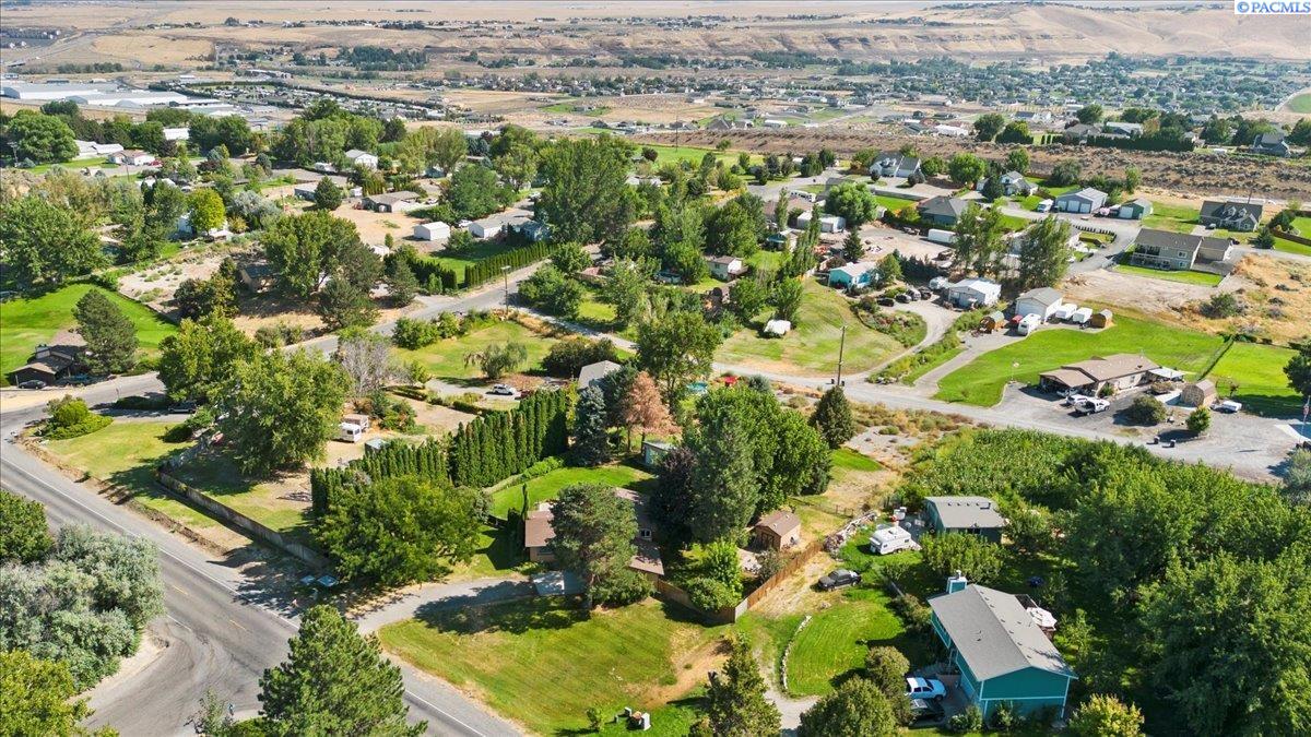 95805 East Reata Road Kennewick, WA 99338 - Photo 6 of 41 Gallery Image 6