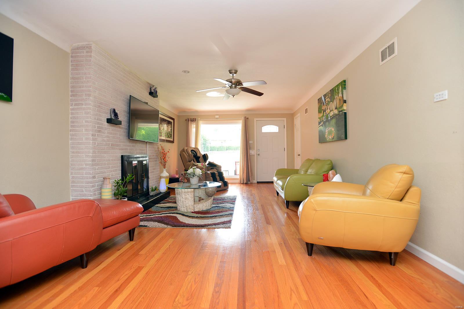 745 Buckley Road St. Louis, MO 63125 - Photo 5 of 58