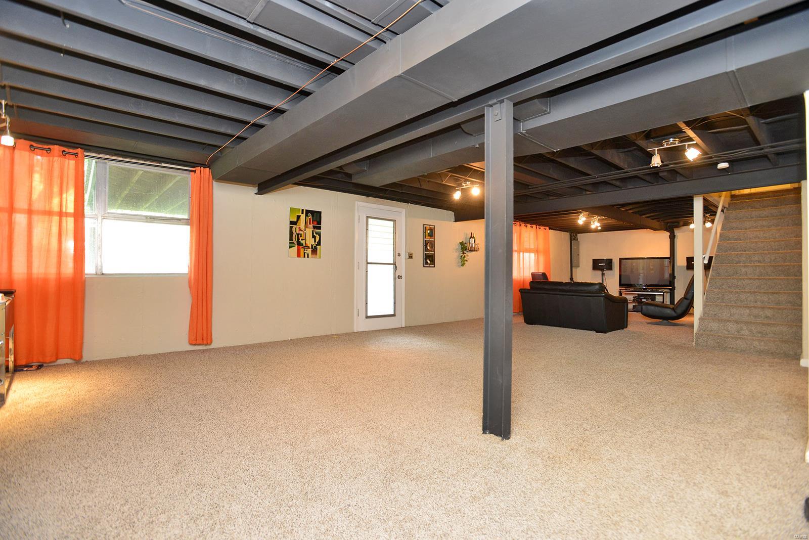 745 Buckley Road St. Louis, MO 63125 - Photo 41 of 58