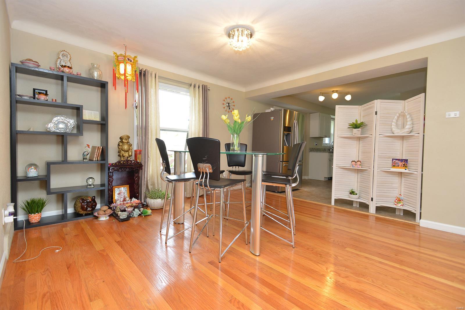 745 Buckley Road St. Louis, MO 63125 - Photo 9 of 58