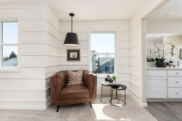 $399,990 | 6535 East Cresthaven Drive, Fresno, CA 93727