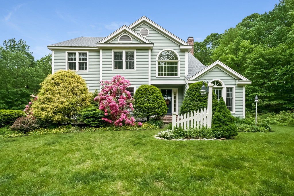 70 Woobly Road Bolton, MA 01740 - Photo 1 of 28