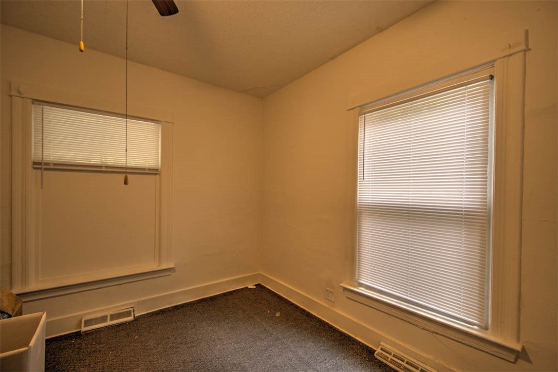 949 West Decatur Street Decatur, IL 62522 - Photo 17 of 17 Gallery Image 17