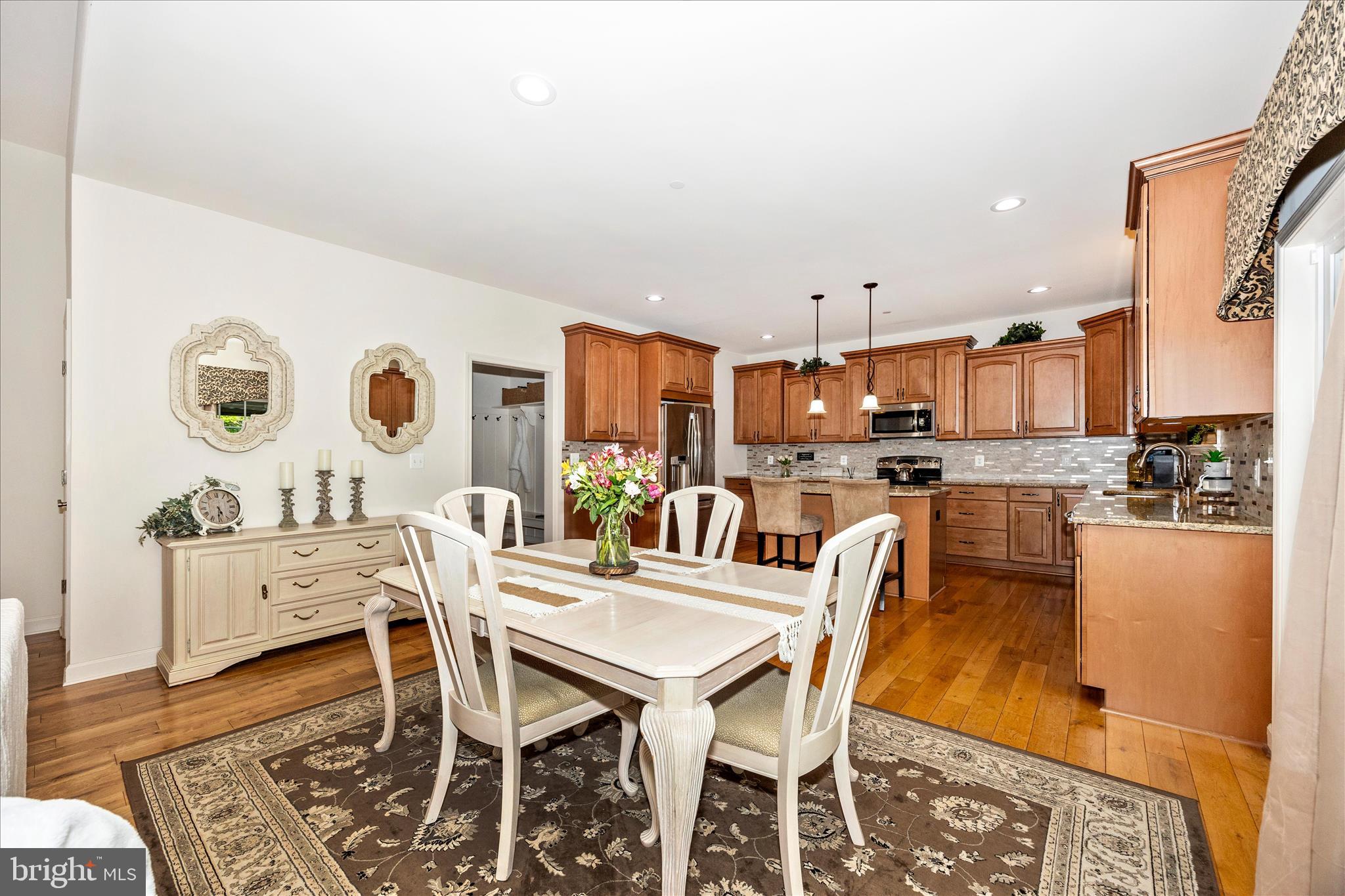 7145 Linganore Road New Market, MD 21774 - Photo 12 of 55 Dining Area